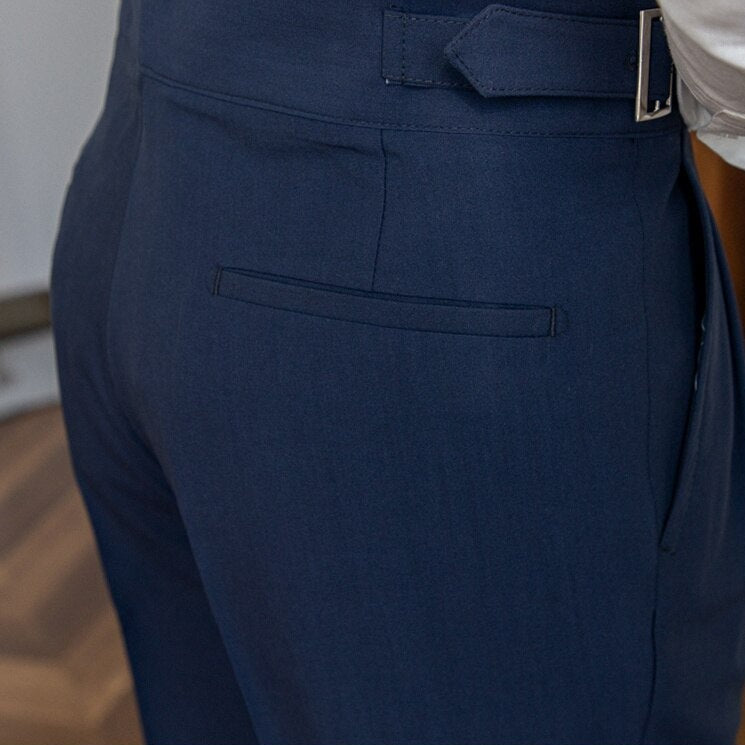 AlpenNord™ | Ellis - Pantalon classique à taille haute et fermeture à boucle pour hommes