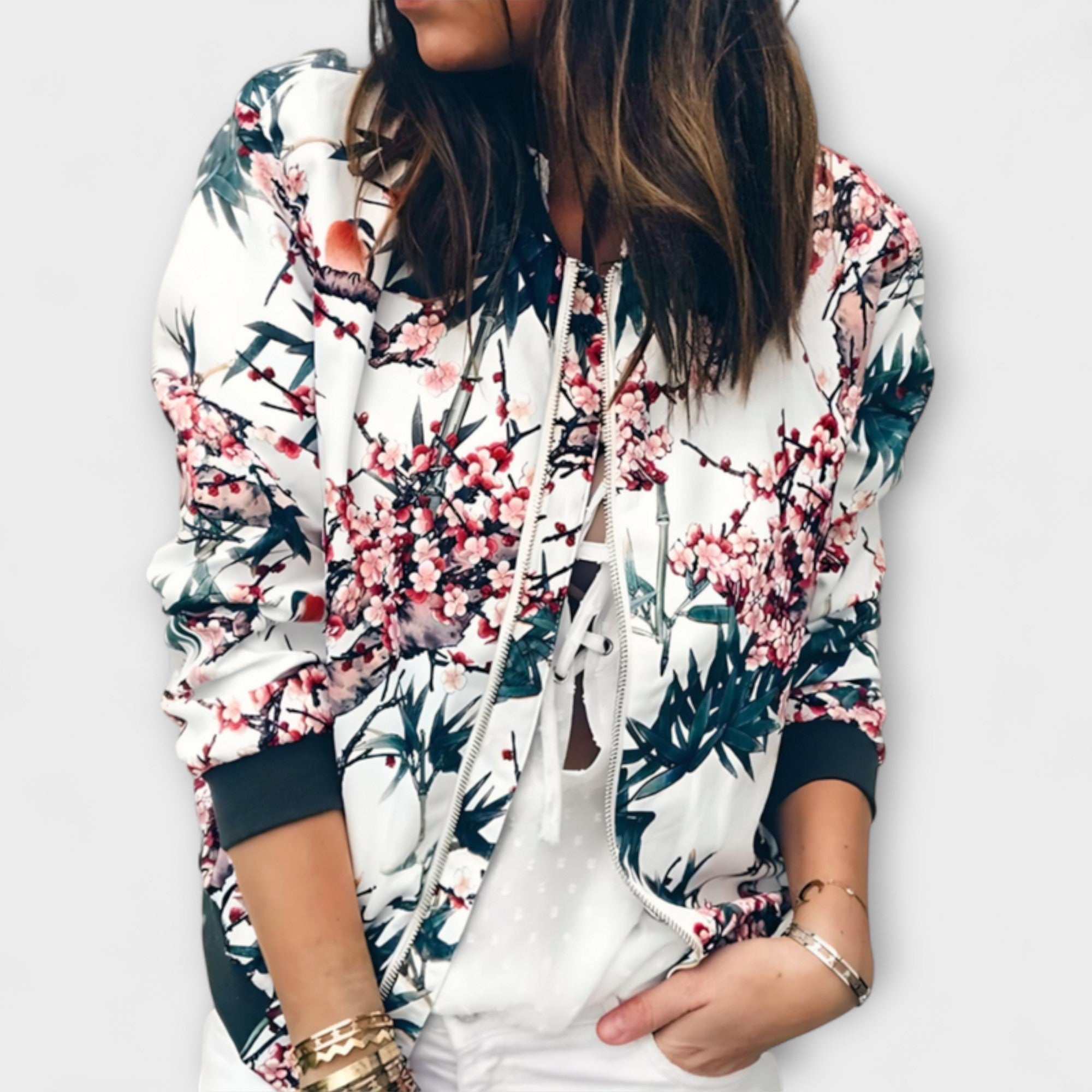 AlpenNord™ | Kaelin – Veste bomber élégante avec motif floral